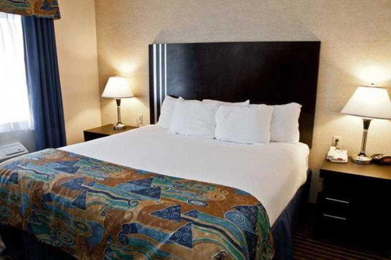 Rodeway Inn Портидж Екстериор снимка